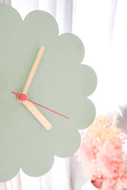 Petal Clock - Mint