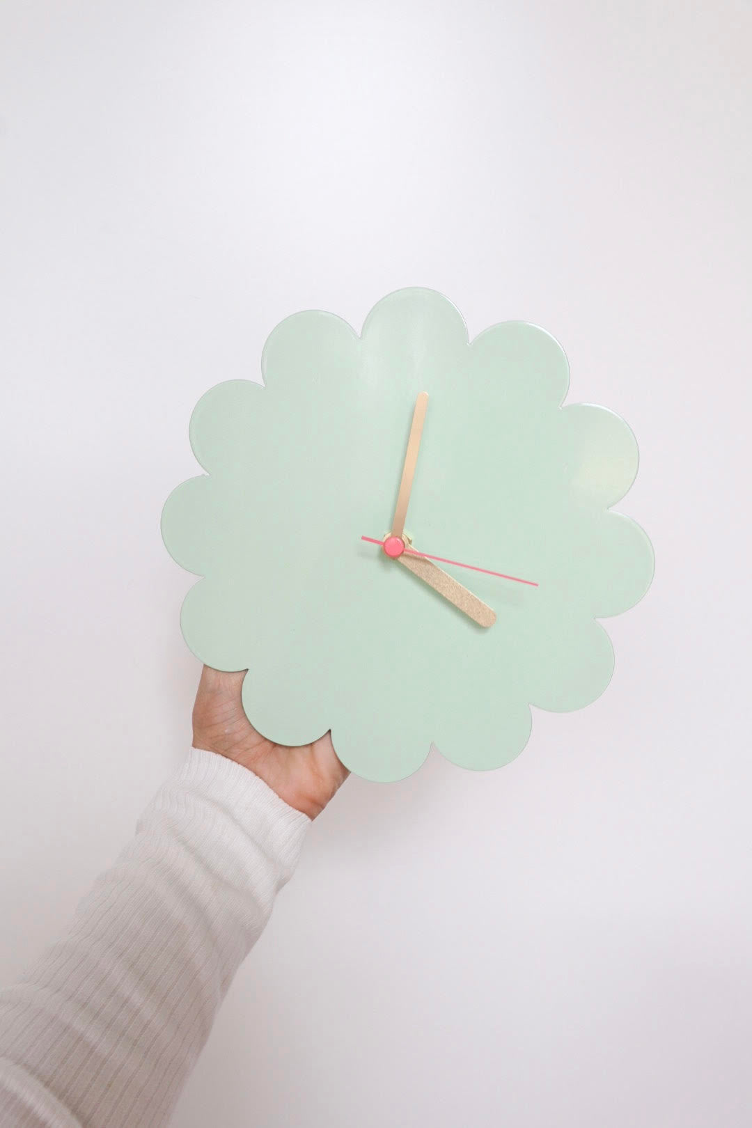 Petal Clock - Mint