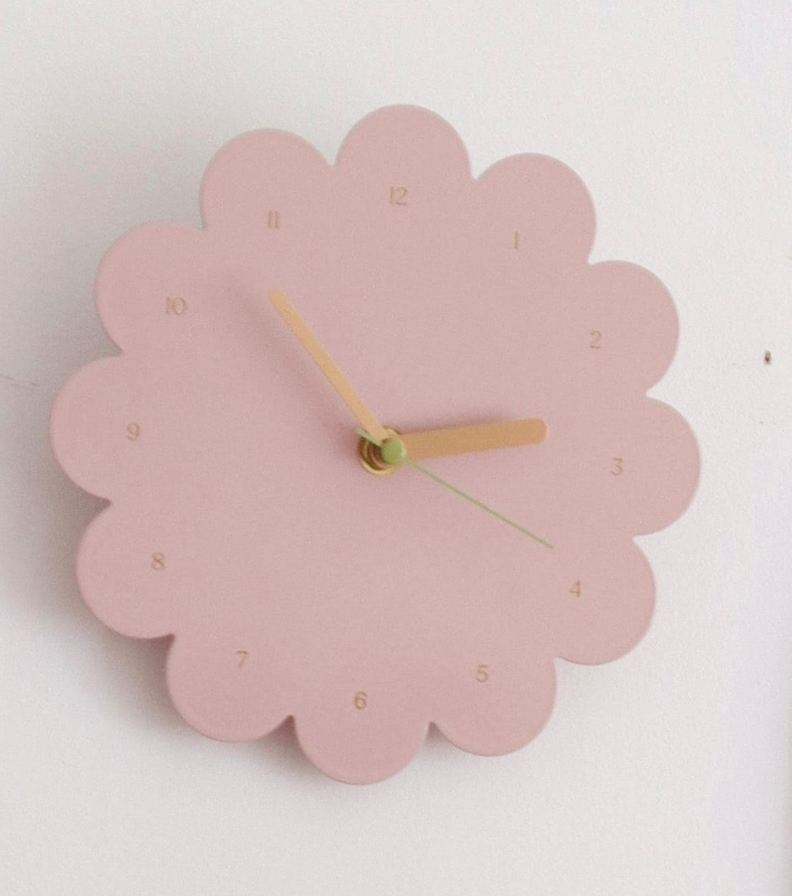 Petal Clock - Blush
