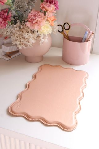 Wavy Mousepad - Blush
