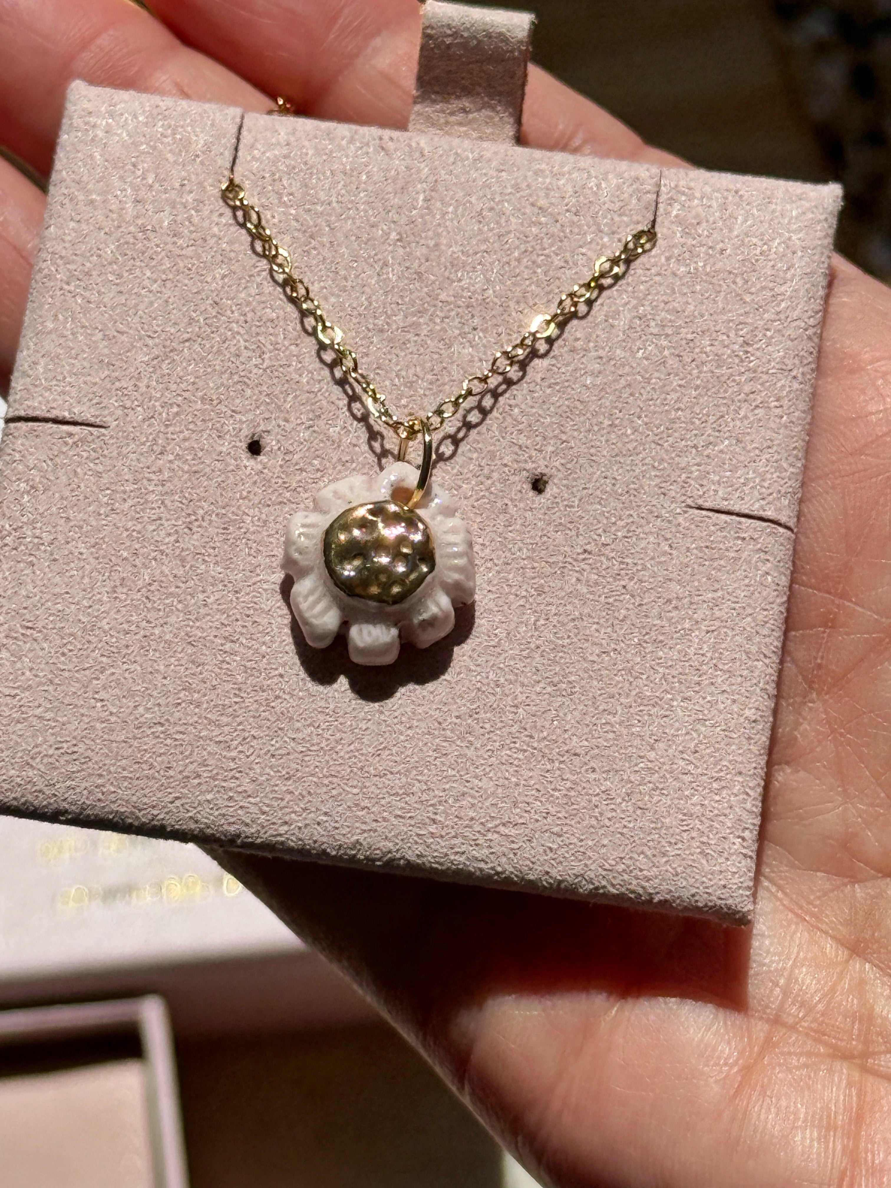 Bloom Necklace - Growme X Betty Chung