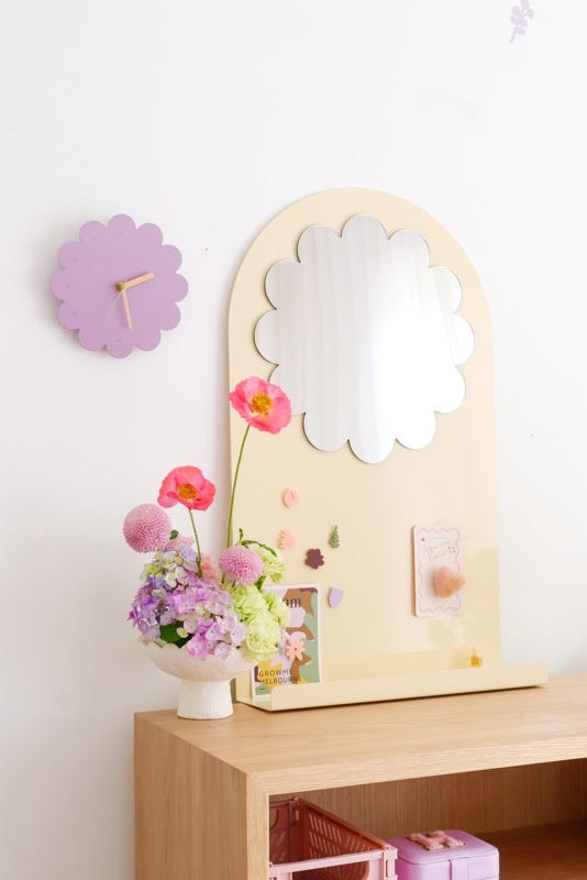Petal Clock - Lilac